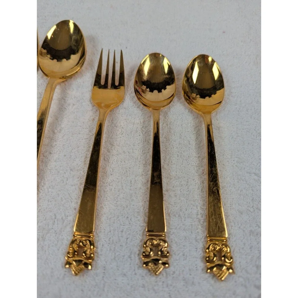 Stanley Roberts - Gold Valentine - Gold Electroplate - Rogers Co Flatware